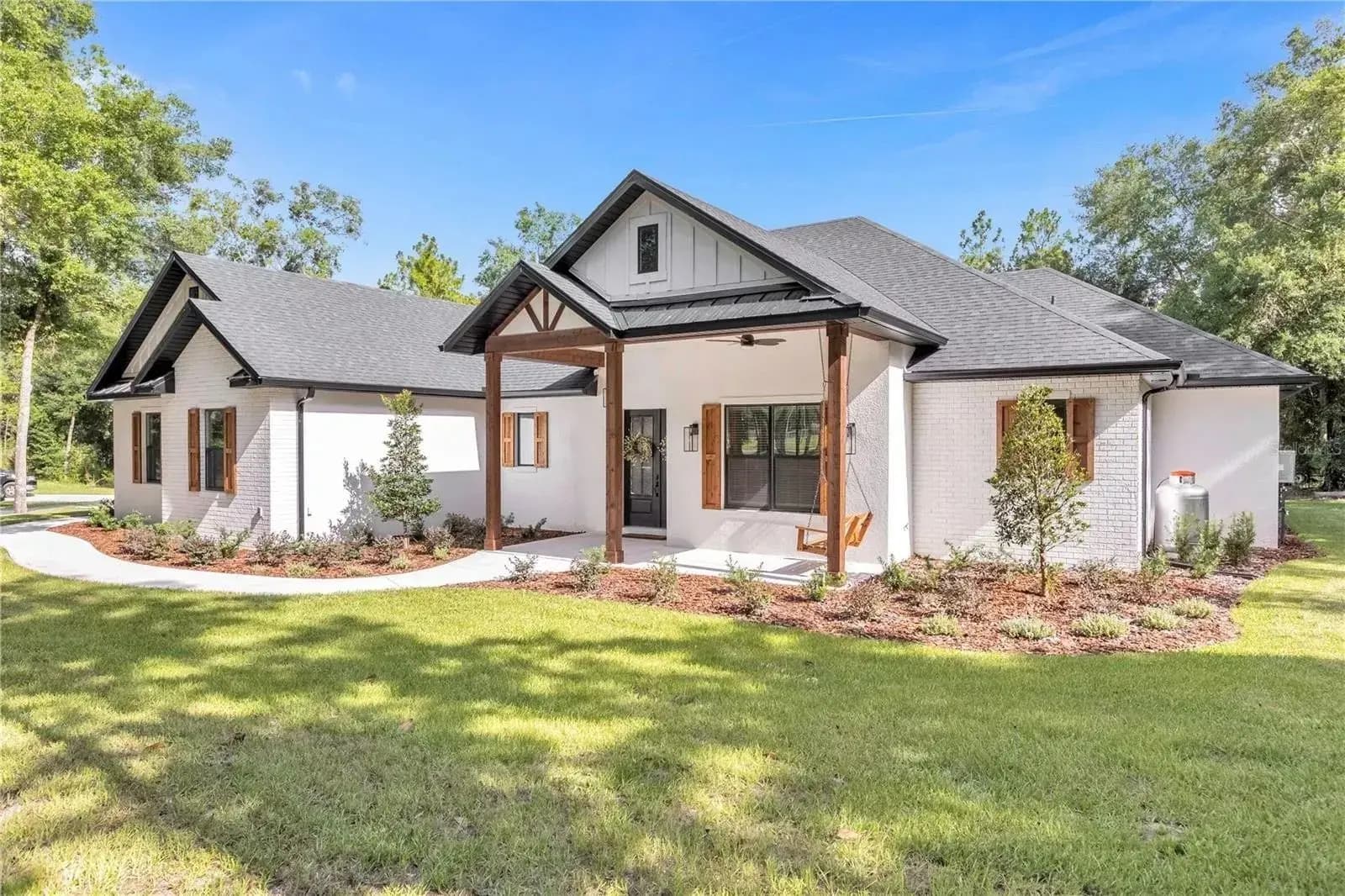 DeBary Home
