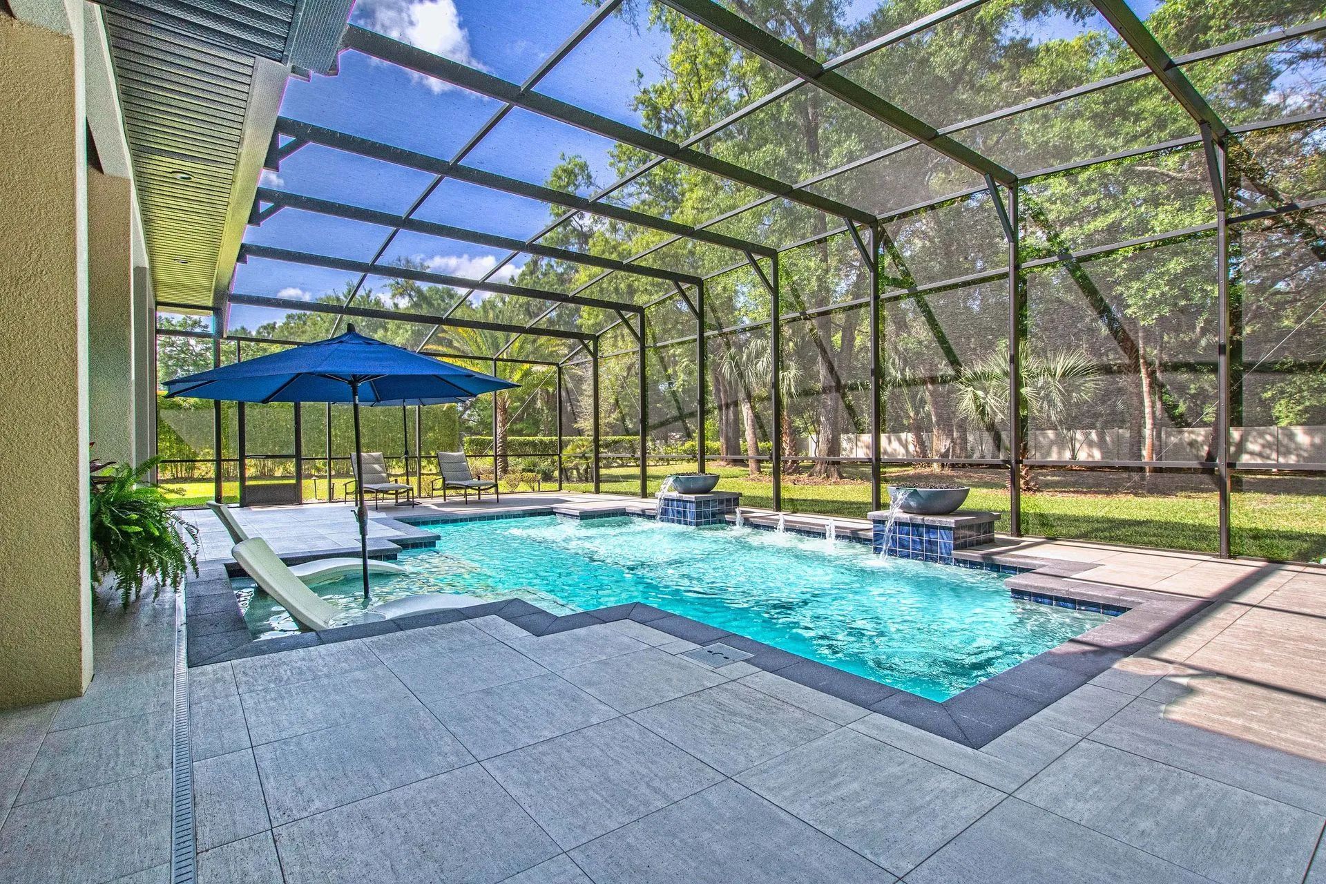 Screened lanai and pool
